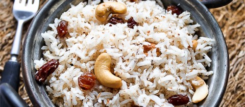 Basmati rice with coconut and cashews