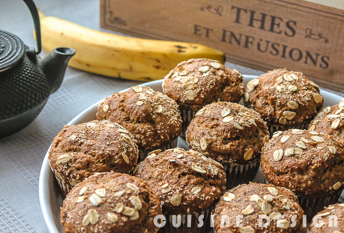 Banana and coconut muffins (with a touch of cocoa powder) Banana and coconut muffins (with a touch of cocoa powder)