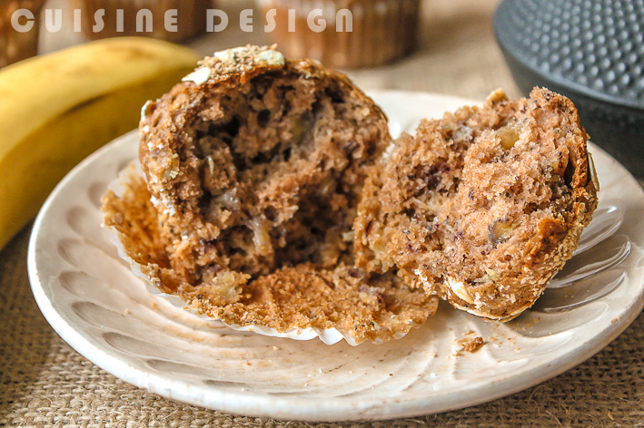 Banana and coconut muffins (with a touch of cocoa powder) Banana and coconut muffins (with a touch of cocoa powder)